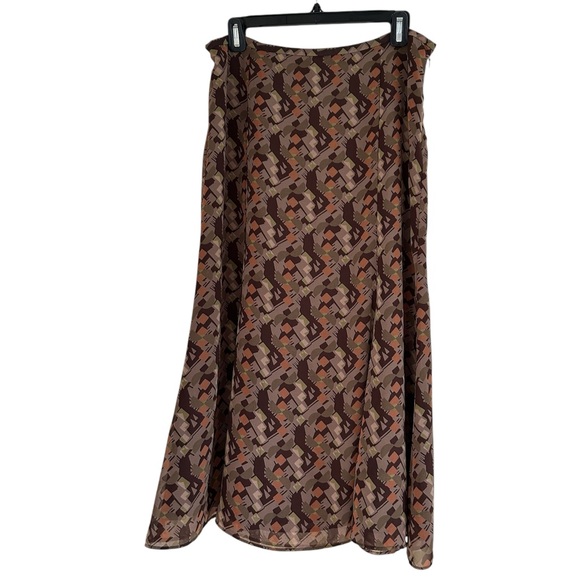 Jones Wear Dresses & Skirts - Jones Wear Geometric A-Line Size 12 Multicolored Maxi Skirt